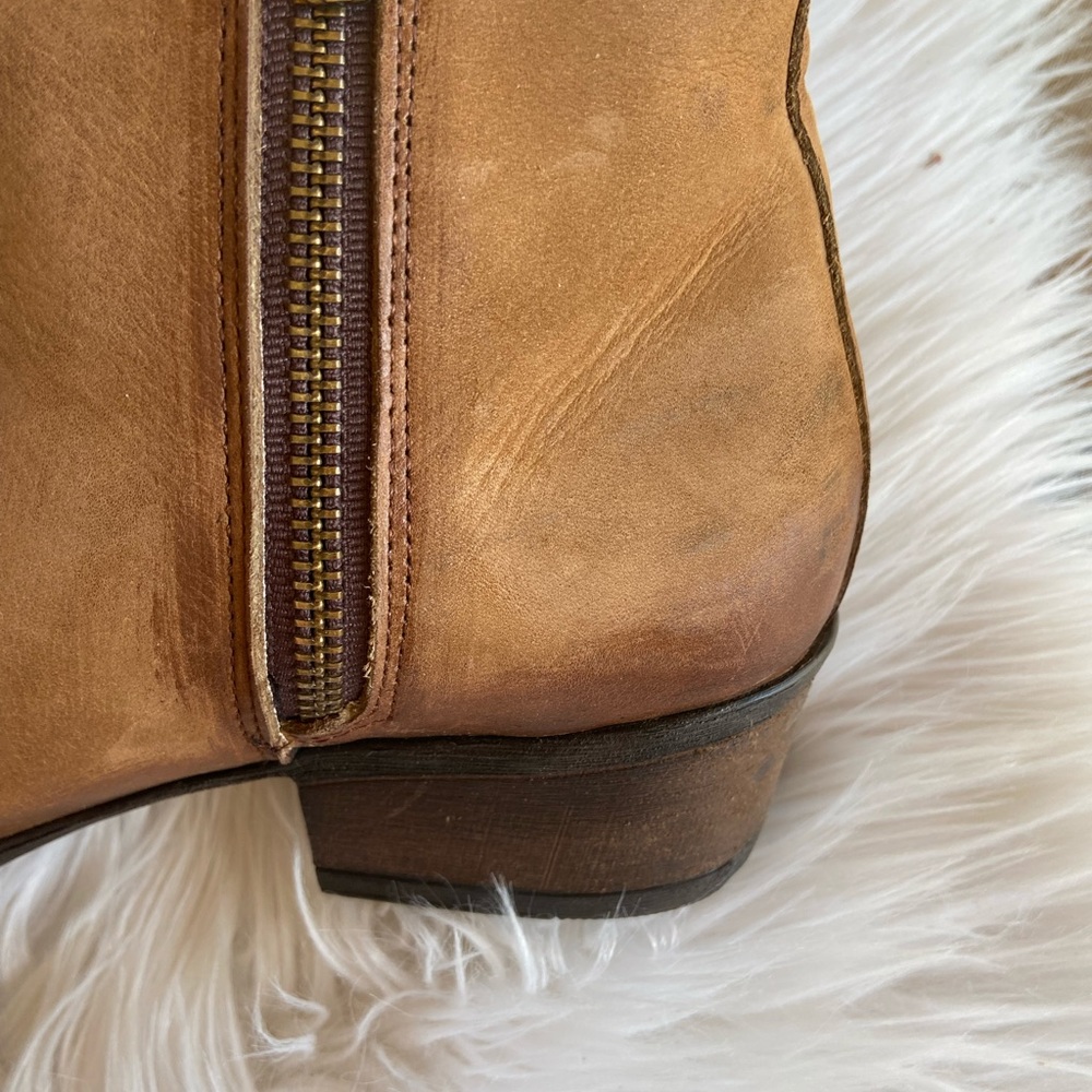 Circle G Fringe Tan Nubuck Leather Ankle Boots Size 9 - Picture 11 of 16